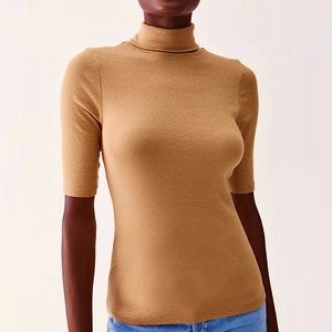 Michael Stars - Gabriella Half Sleeve Turtleneck